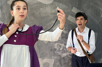 תמונת: איתמר הילד העברי הראשון | 2 שחקנים